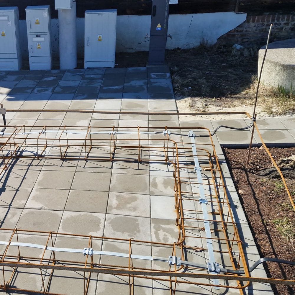 Stanowisko terenowe z przygotowanym uziomem otokowym